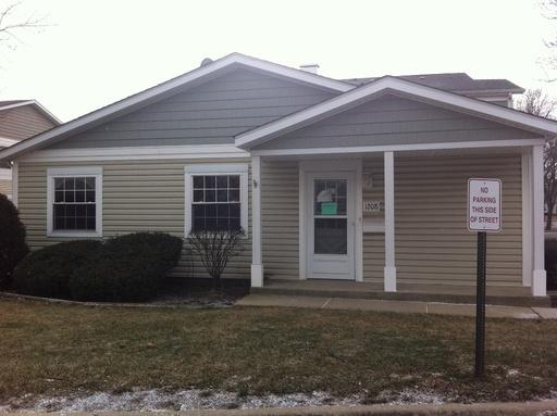 1208 Iota Ct, Wheeling, IL 60090 photo 1