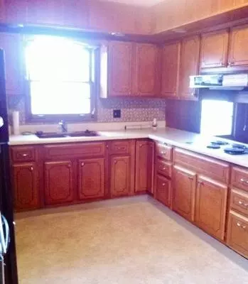 1403 Fourth St, Peru, IL 61354 photo 9
