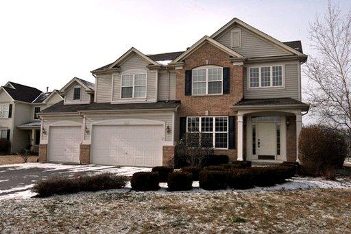 252 Thrush Cir, Lake Villa, IL 60046 photo 1