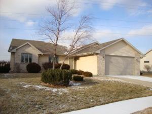 8124 67th Ave, Kenosha, WI 53142 photo 1