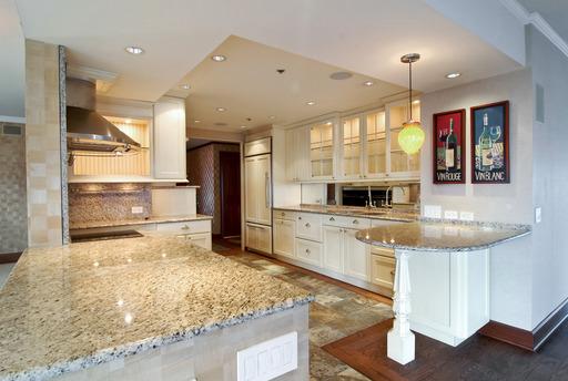 100 E Huron #3005, Chicago, IL 60611 photo 4