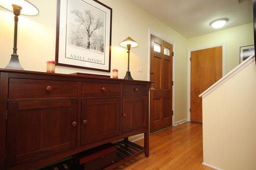 450 E Hillside Rd, Naperville, IL 60540 photo 2