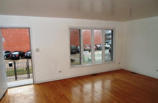 3321 S Artesian Ave, Chicago, IL 60608 photo 2