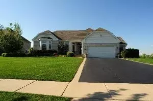 3690 Grayhawk Dr, Algonquin, IL 60102 photo 1