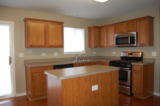 630 Deames St, Plano, IL 60545 photo 5