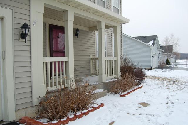 630 Deames St, Plano, IL 60545 photo 2
