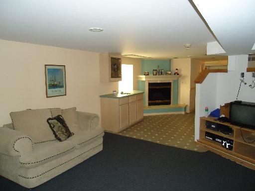 2915 Maple Ave, Berwyn, IL 60402 photo 14
