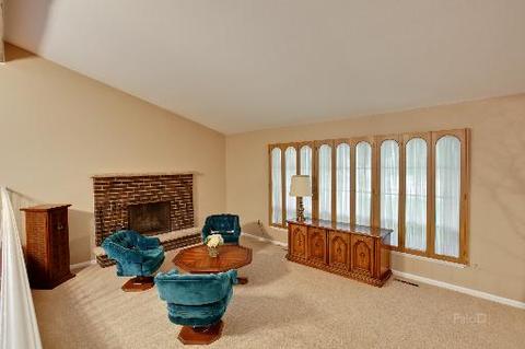 190 Sunrise Dr, Wheeling, IL 60090 photo 7