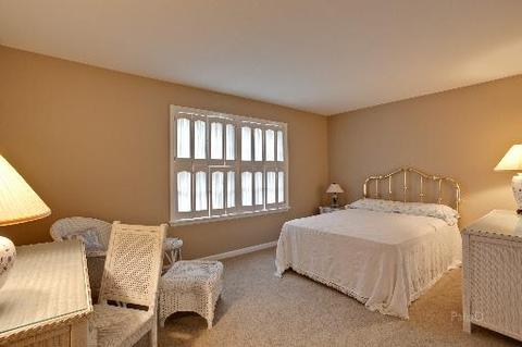 190 Sunrise Dr, Wheeling, IL 60090 photo 12