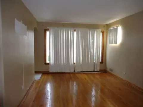 15540 Drexel Ave, Dolton, IL 60419 photo 2