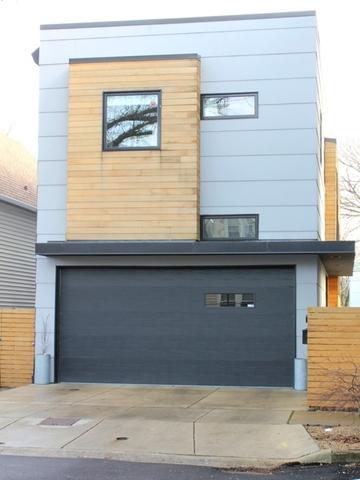 2719 W Julia Ct, Chicago, IL 60647 photo 1
