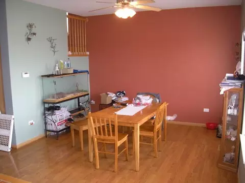 1304 Burns Ln, Minooka, IL 60447 photo 5