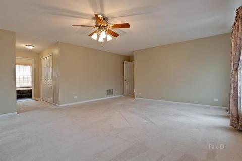 5360 Fox Path Ln, Hoffman Estates, IL 60192 photo 17