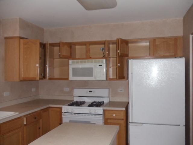 10705 Cape Cod Ln, Huntley, IL 60142 photo 2