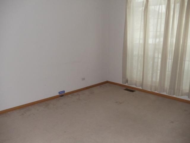 10705 Cape Cod Ln, Huntley, IL 60142 photo 4