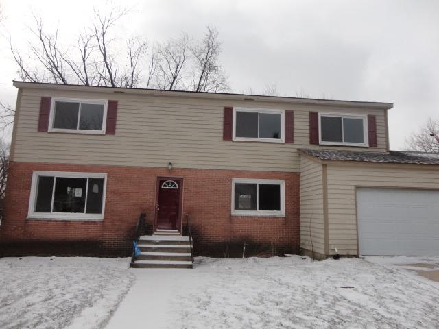 9 N529 Flora Dr, Elgin, IL 60123 photo 1
