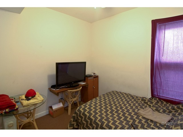 537 N Central Park Ave, Chicago, IL 60624 photo 5
