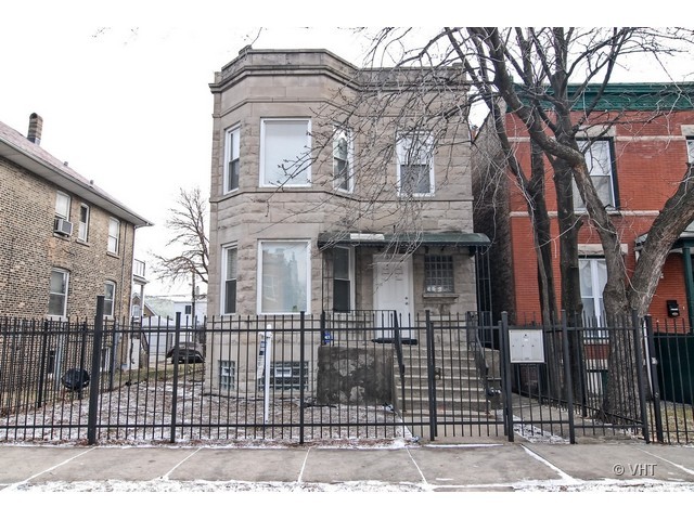 537 N Central Park Ave, Chicago, IL 60624 photo 1