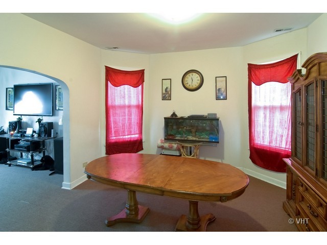 537 N Central Park Ave, Chicago, IL 60624 photo 4