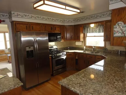 15811 S Frederick Ave, Plainfield, IL 60544 photo 2