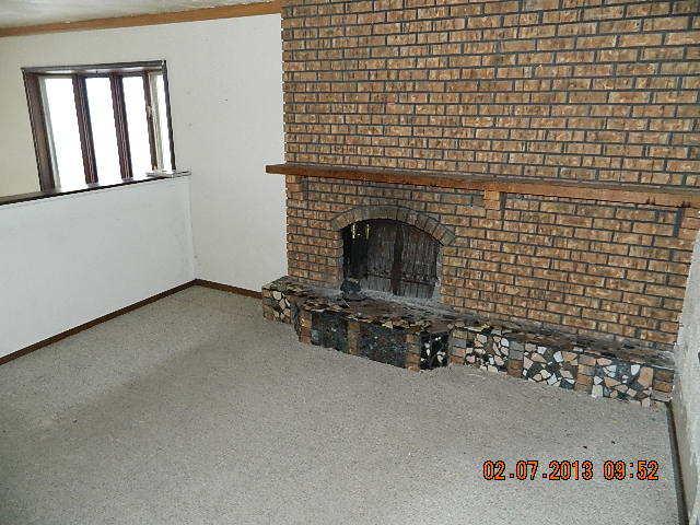 77 S Melrose Ave, Elgin, IL 60123 photo 8