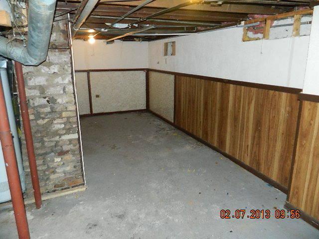 77 S Melrose Ave, Elgin, IL 60123 photo 9