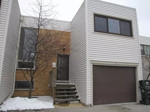 368 Oaktree Ct, Hoffman Estates, IL 60169 photo 1