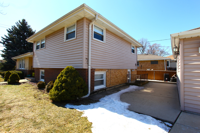 250 Broker Ave, Itasca, IL 60143 photo 3