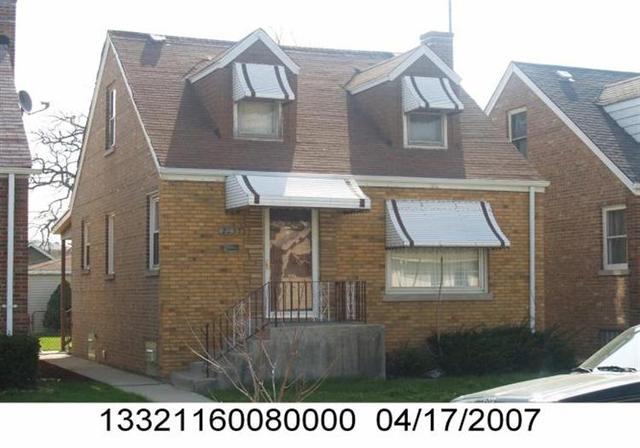 2137 N Narragansett St, Chicago, IL 60639 photo 1