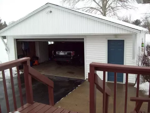 320 Depot St, Walnut, IL 61376 photo 7