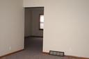 957 E Bourbonnais, Kankakee, IL 60901 photo 5