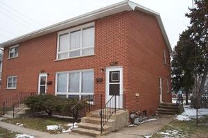 957 E Bourbonnais, Kankakee, IL 60901 photo 2