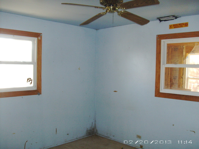 681 Sandra Ln, Wheeling, IL 60090 photo 10