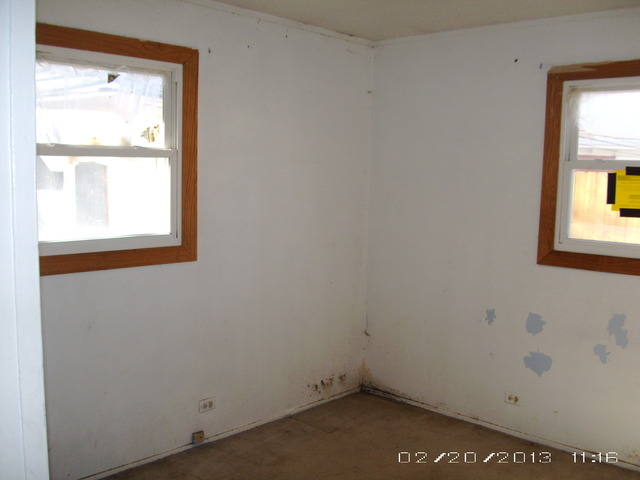 681 Sandra Ln, Wheeling, IL 60090 photo 12