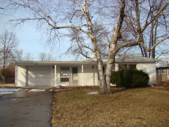 1330 Carol Pl, Montgomery, IL 60538 photo 1