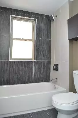 6319 W Devon Ave, Chicago, IL 60646 photo 4