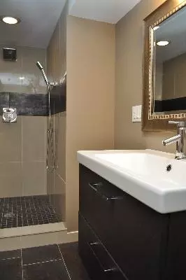 6319 W Devon Ave, Chicago, IL 60646 photo 5