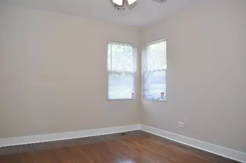 6319 W Devon Ave, Chicago, IL 60646 photo 11