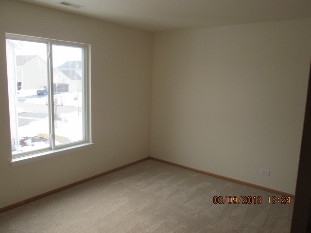 224 Schmidt St, Plano, IL 60545 photo 6