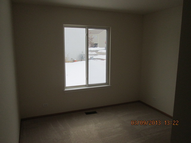 224 Schmidt St, Plano, IL 60545 photo 5