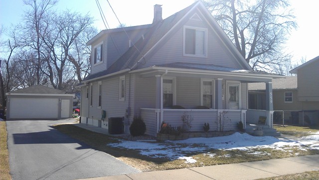 559 Columbia Ave, Elgin, IL 60120 photo 1