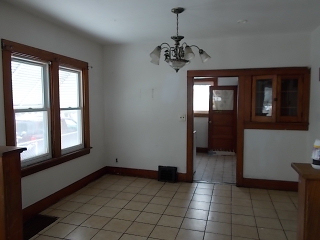 760 2nd Ave, Aurora, IL 60505 photo 4