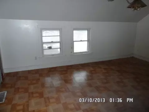 915 8th St, Peru, IL 61354 photo 16
