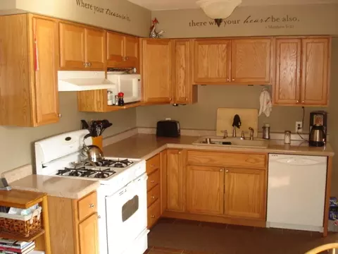 215 Prairie St, Spring Valley, IL 61362 photo 6