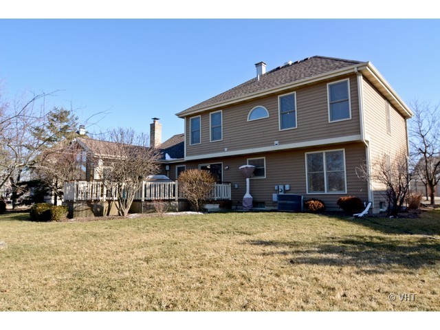 1332 Saddlebrook Rd, Bartlett, IL 60103 photo 15