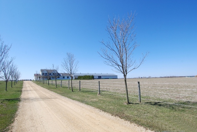 15207 Obrien Rd, Harvard, IL 60033 photo 25