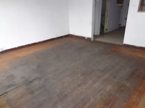10752 S Champlain Ave, Chicago, IL 60628 photo 2