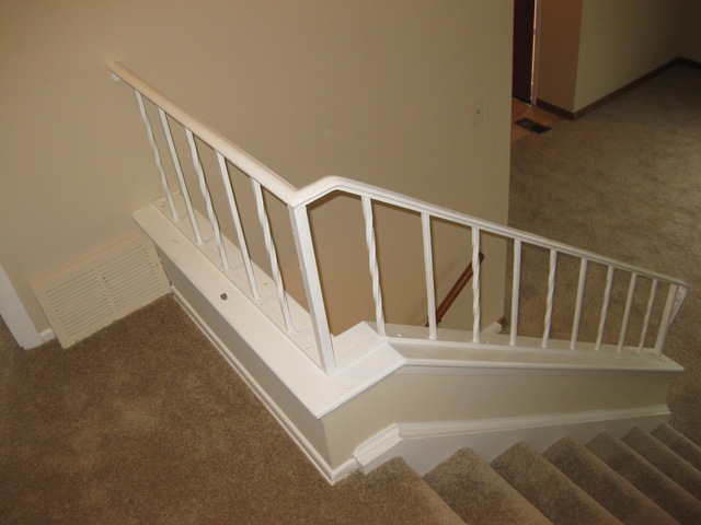 200 Bode Rd, Hoffman Estates, IL 60169 photo 4