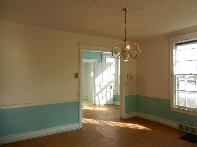 356-58 N Spring St, Elgin, IL 60120 photo 10