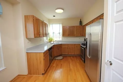 234 Skylark Ct, Bartlett, IL 60103 photo 9